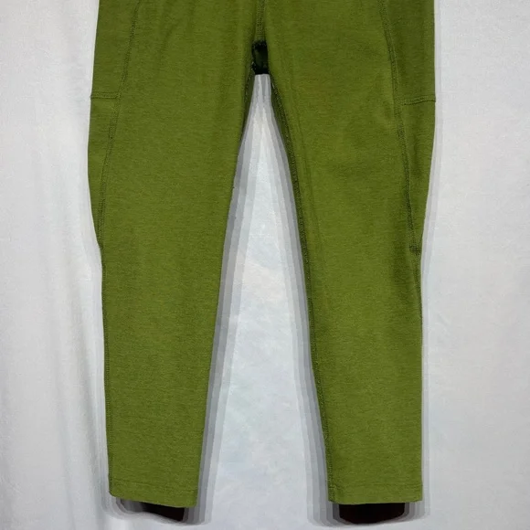 Beyond Yoga Spacedye Out Of Pocket High Waisted Capri Legging Fern Green Heather - Picture 4 of 10